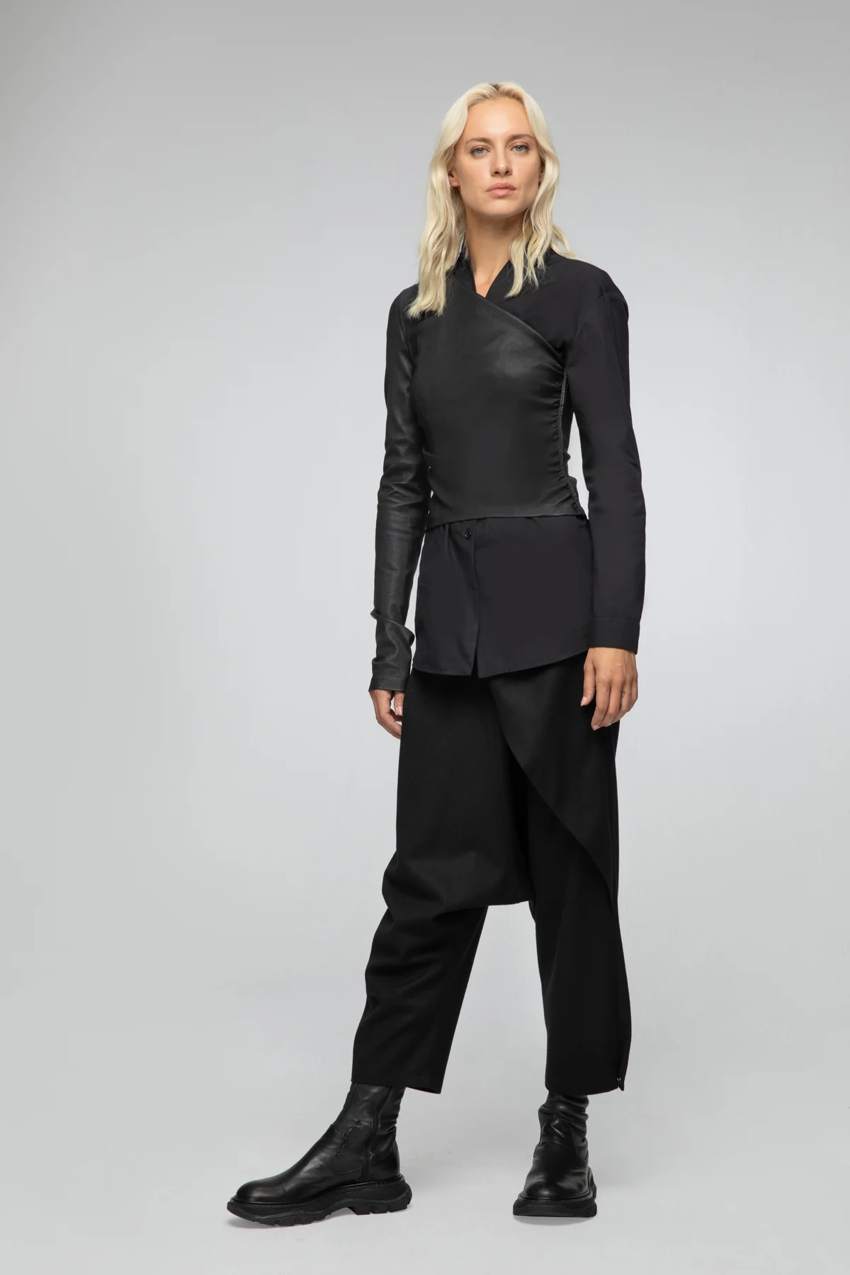 Dona - Black Leather Top - Image 3