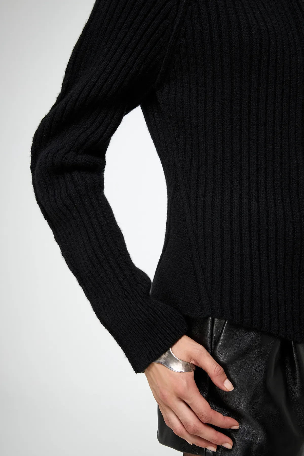 Dulcie - Black Knitwear - Image 4