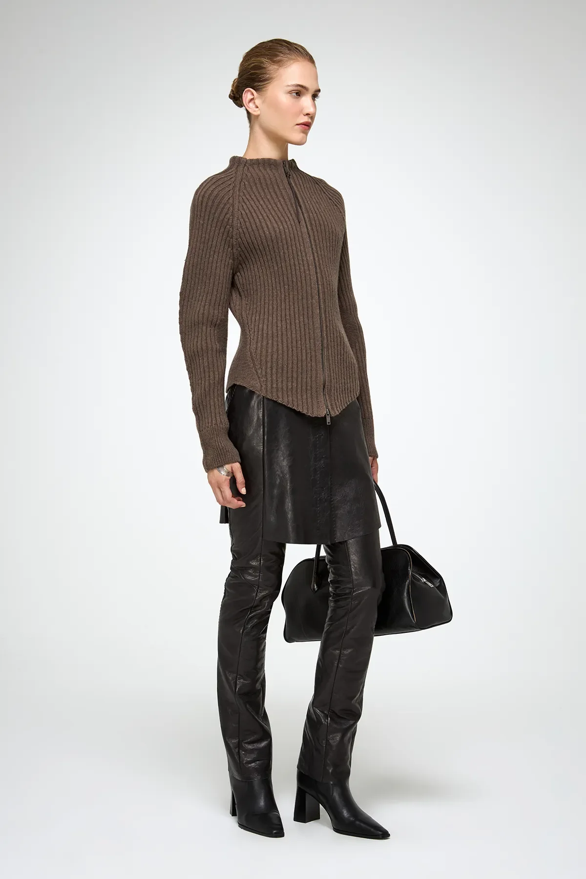 Dulcie - Brown Knitwear - Image 3