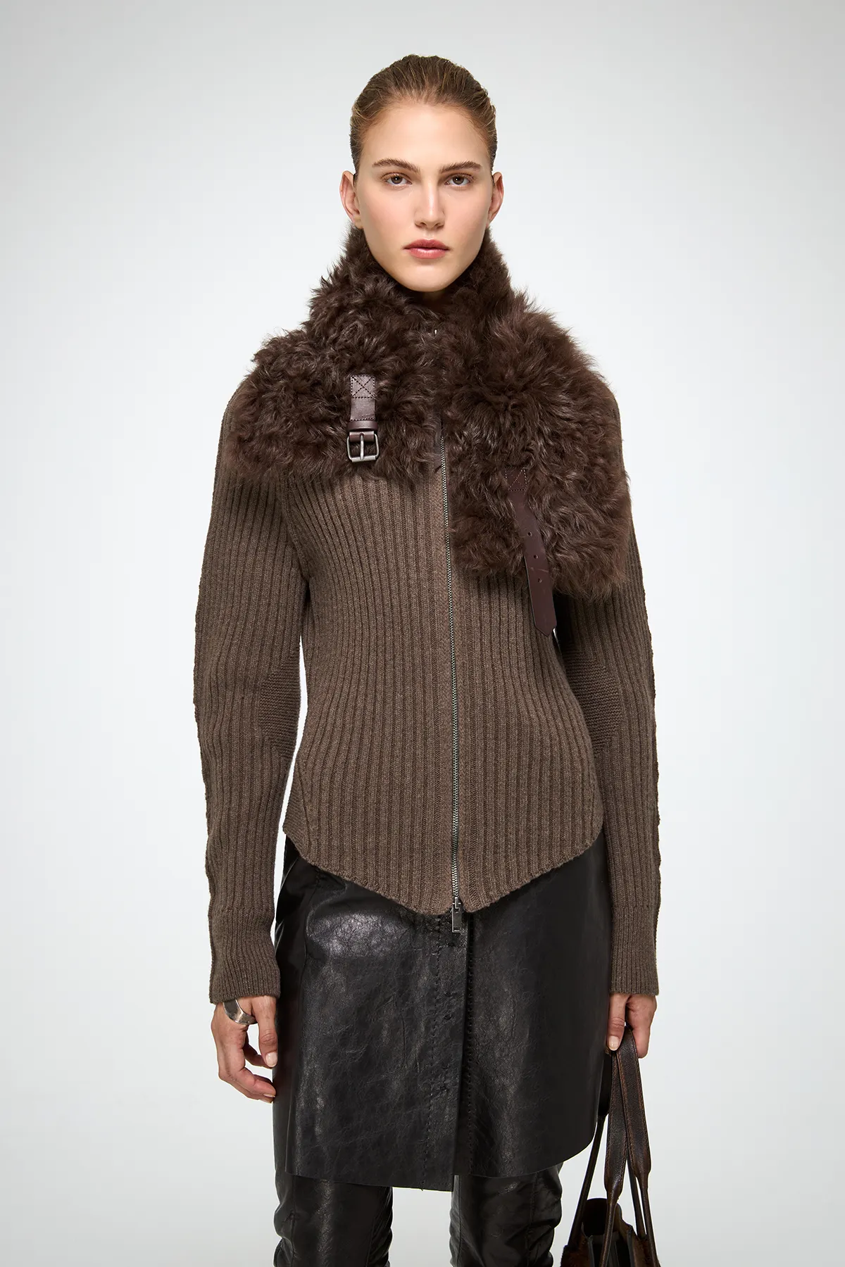 Jacotte - Tobacco Leather Neckwarmer - Image 3