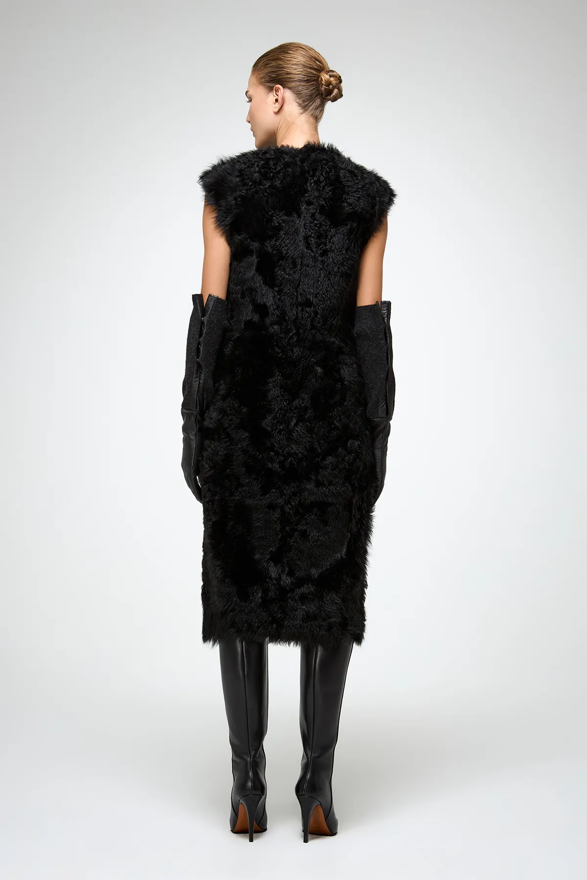 Mirella - Black Shearling Vest - Image 7