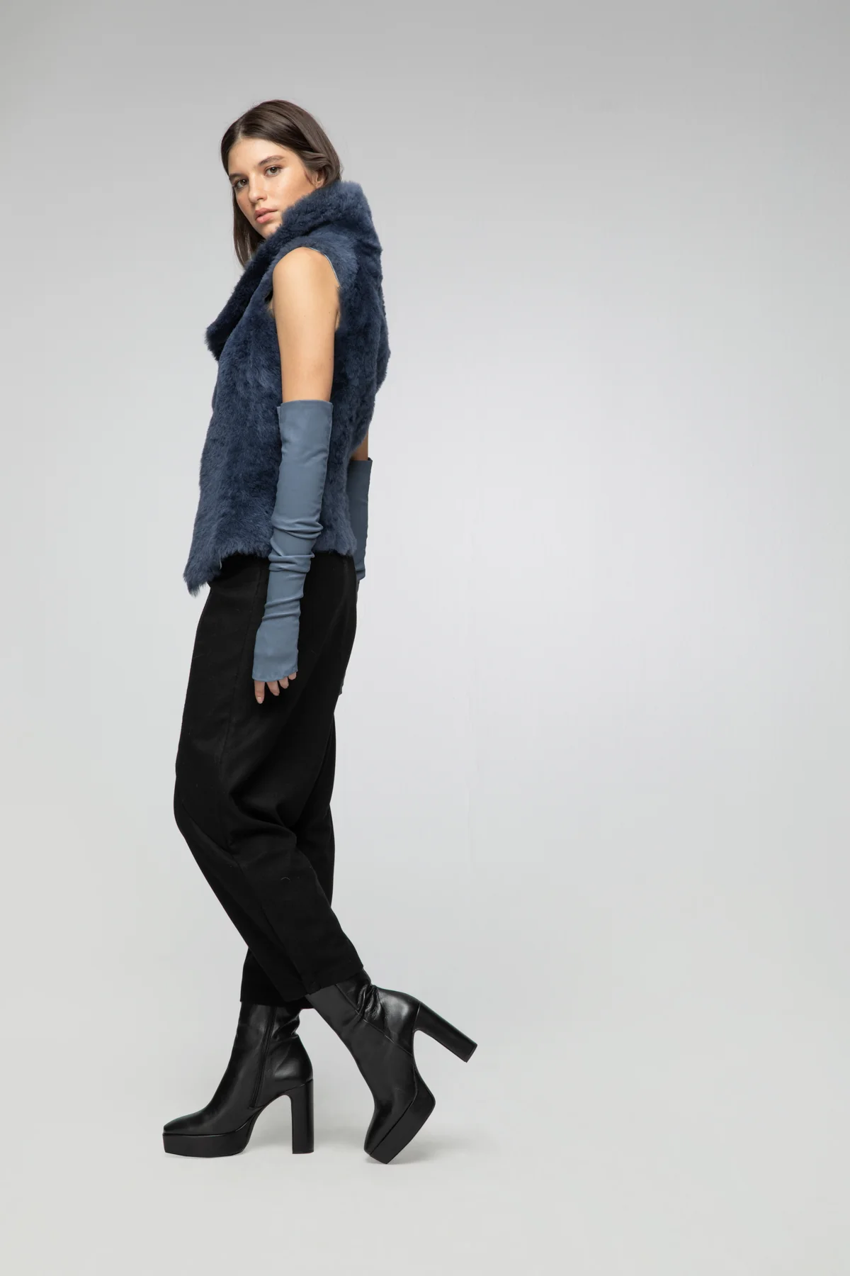 Nova - Indigo Shearling Vest - Image 4