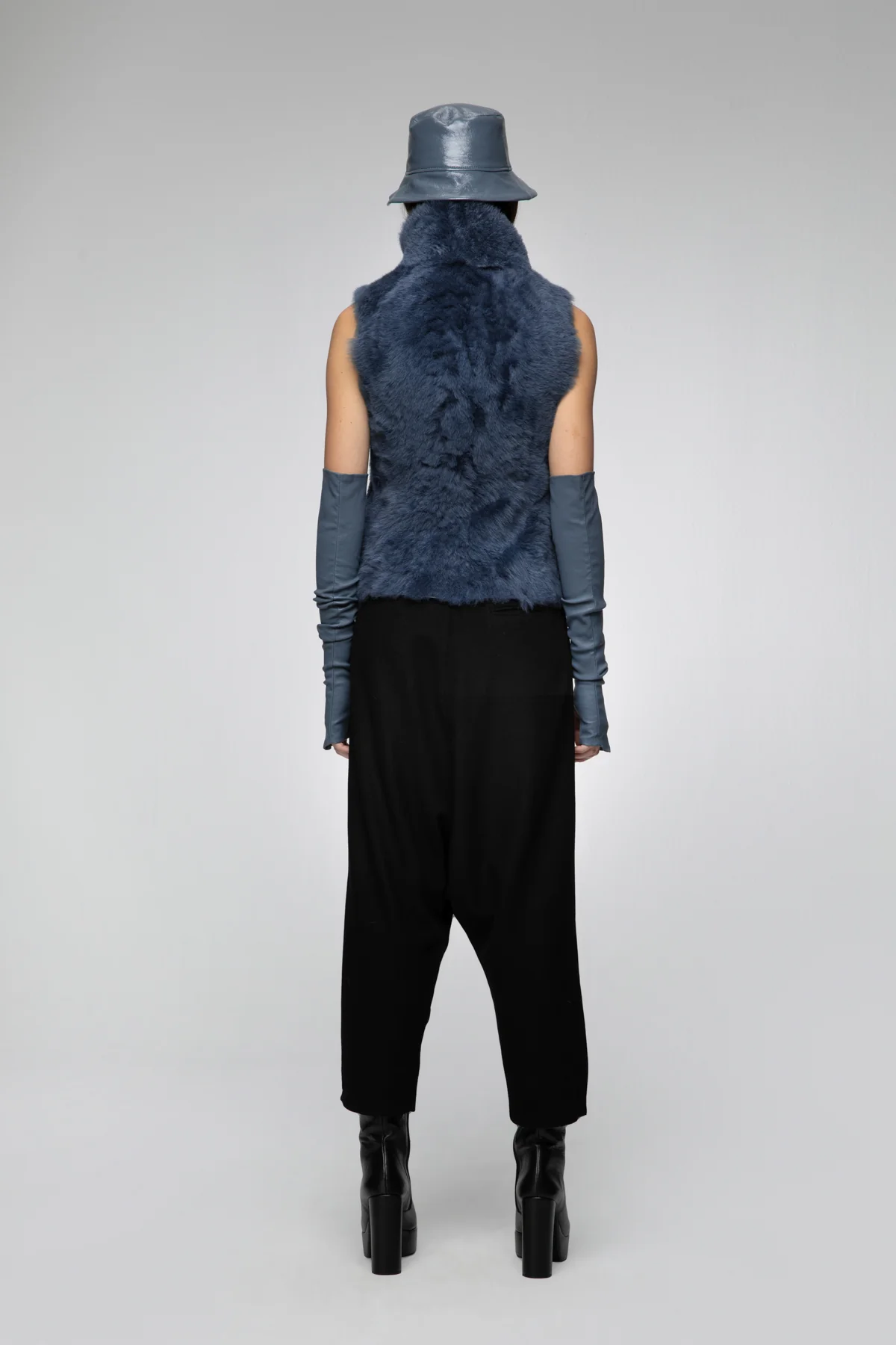 Nova - Indigo Shearling Vest - Image 5
