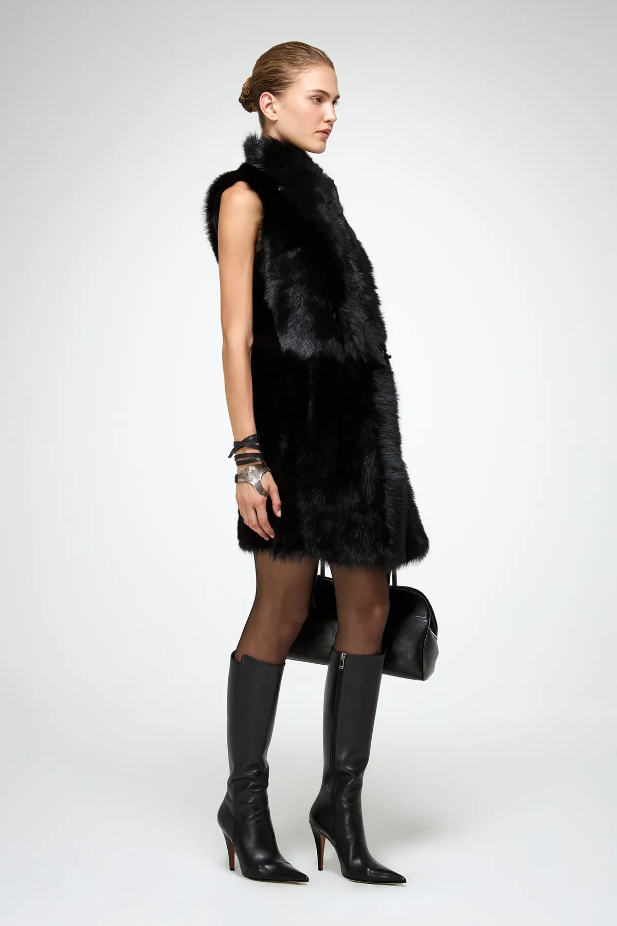 Siena - Black Shearling Vest - Image 4