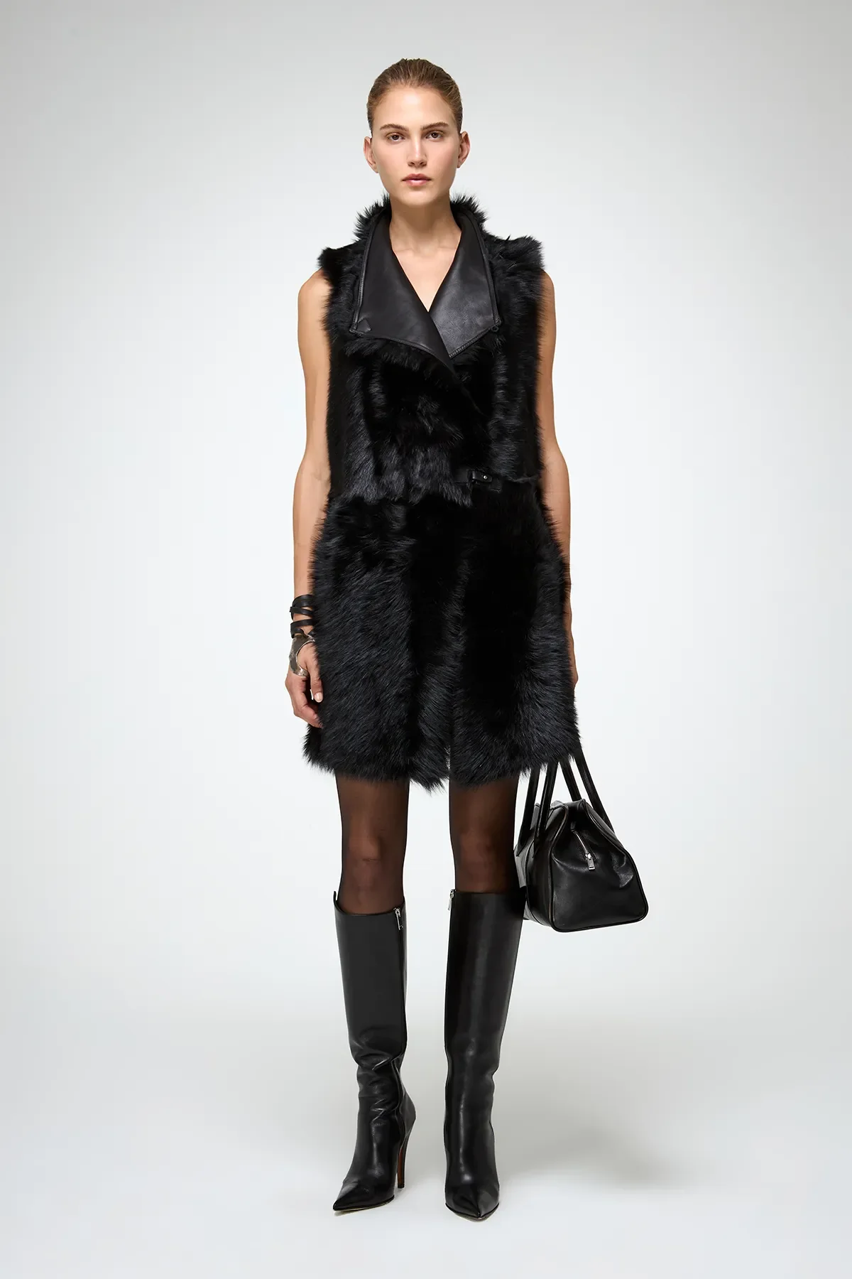 Siena - Black Shearling Vest - Image 5