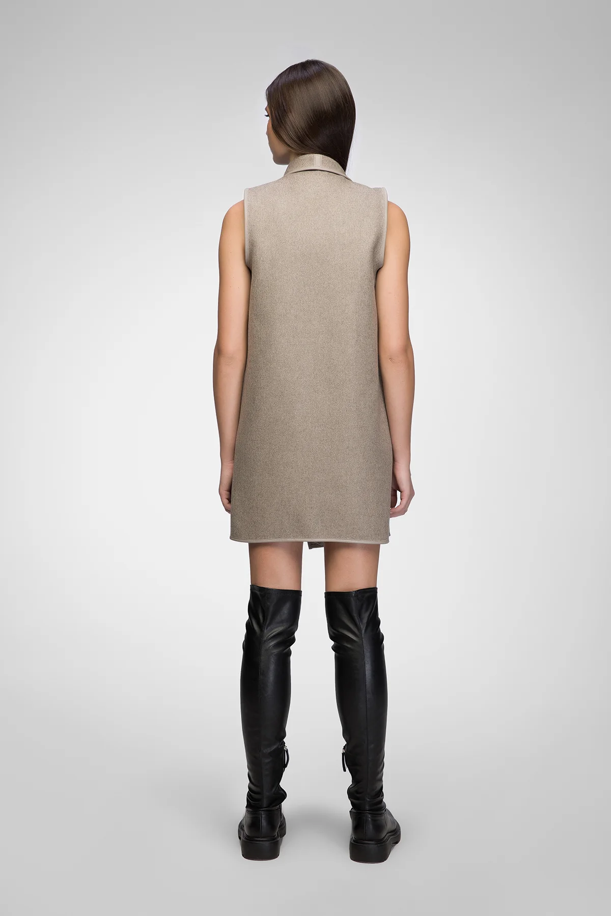 Zoe - Niobe Wool Vest - Image 5